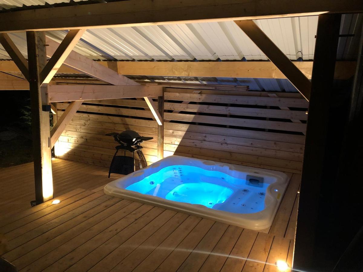 Chalet Du Fayard - Jacuzzi Avec Vue Et Detente En Pleine Nature Belfahy Bagian luar foto
